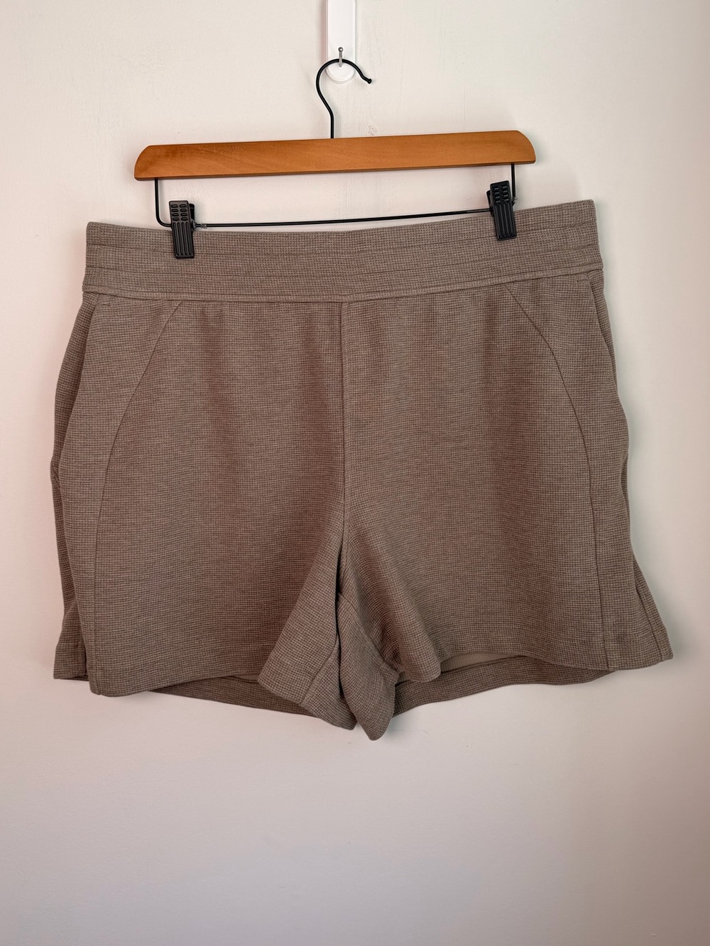Lululemon Scuba High-Rise Short 5" *Waffle